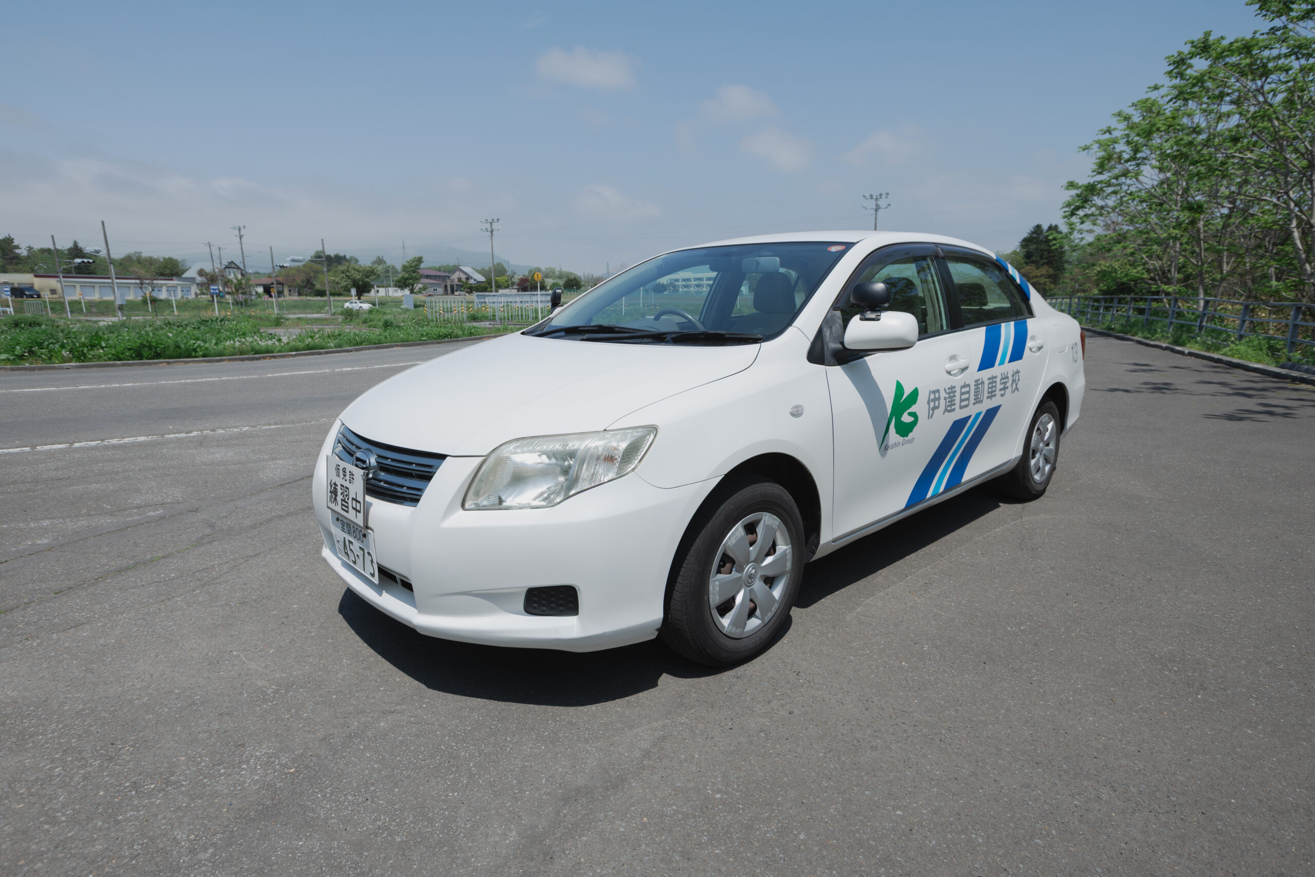 伊達自動車学校の教習車による技能教習風景
